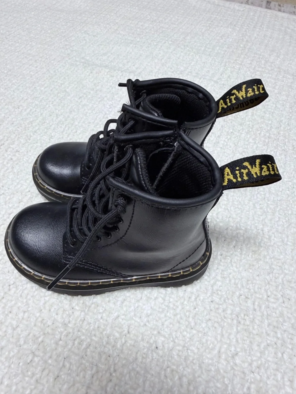 Unisex- Dr. Martens Black Leather Lace-Up Ankle Boots with Yellow Stitching